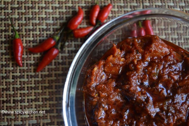 how to make thakkali thokku